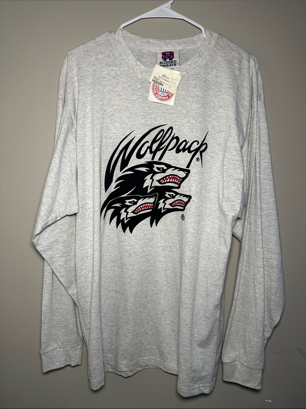 Rugged Sweats North Carolina State "Wolfpack" new vintage gray long sleeve